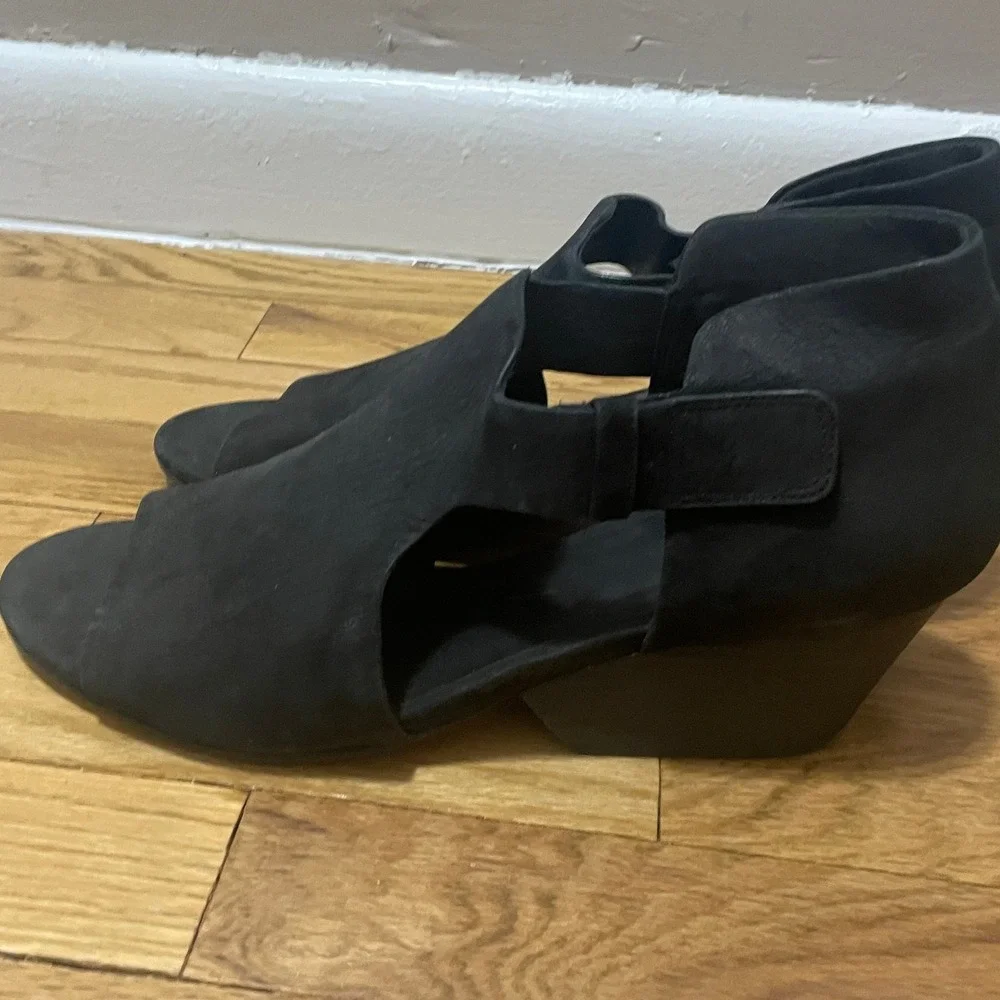 Eileen Fisher Black‎ Leather Open Toe Wedge Sandals Cutout Booties Women's 10